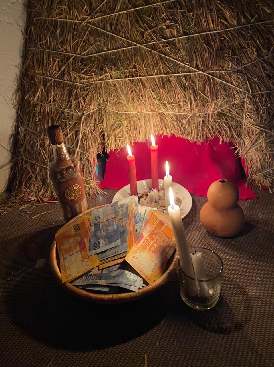 Foto de Best Traditional Healer And Psychic Reading Astrology Sandton